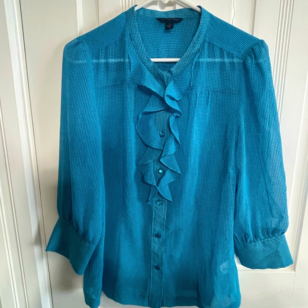 Womens Banana Republic button up blouse size 10